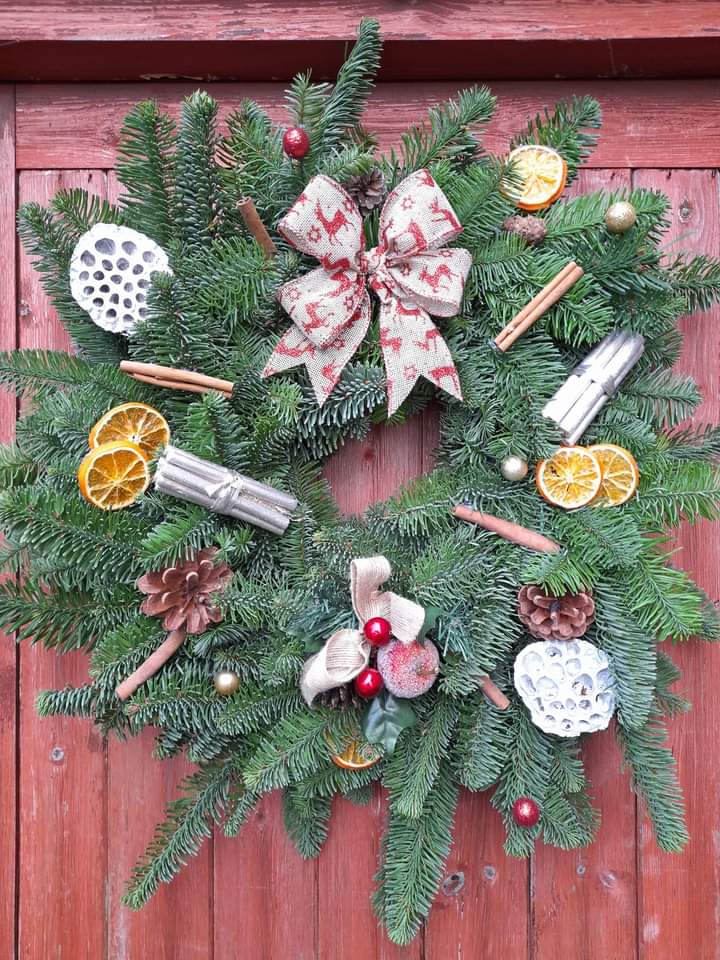 Christmas Wreath - Real Spruce